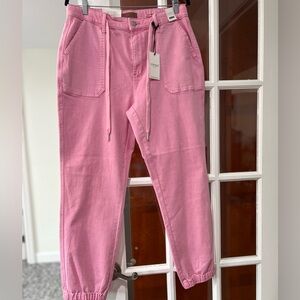 NWT Judy Blue joggers with a stretchy elasticized waist and deep pockets.
